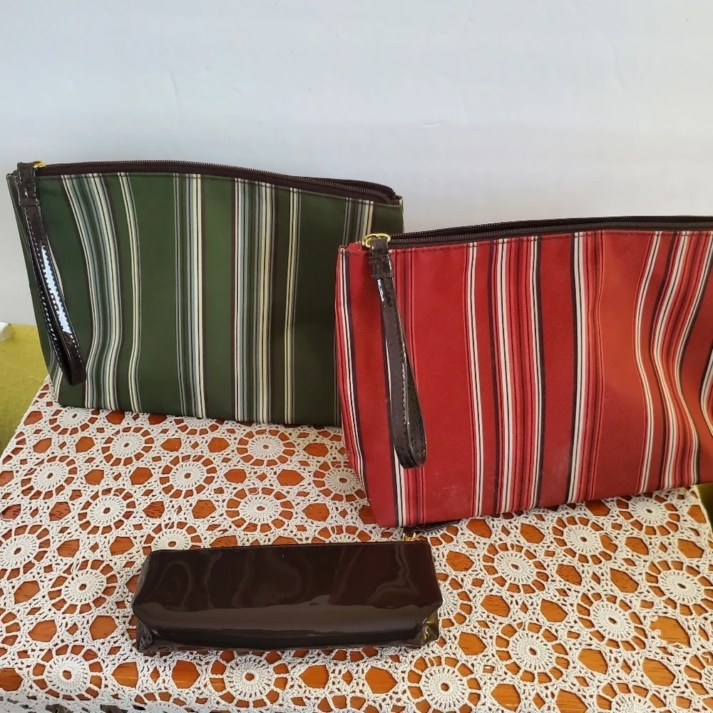 Estee Lauder Makeup bag bundle